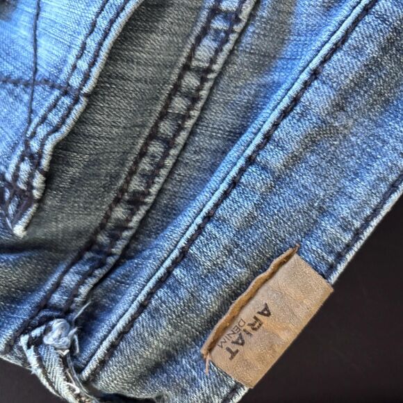 Ariat Denim Jeans trouser Size 32 Blue Slim Fit Button Closure Denim Pockets - Picture 11 of 12